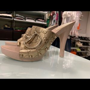 Gucci vintage sandals